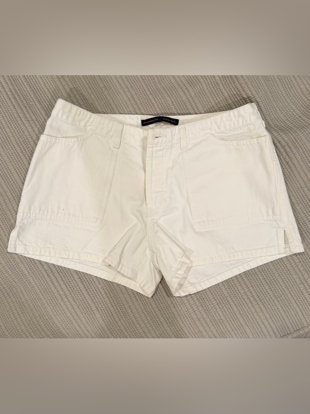 Abercrombie & Fitch White Jean Utility Shorts- Vintage but like new.